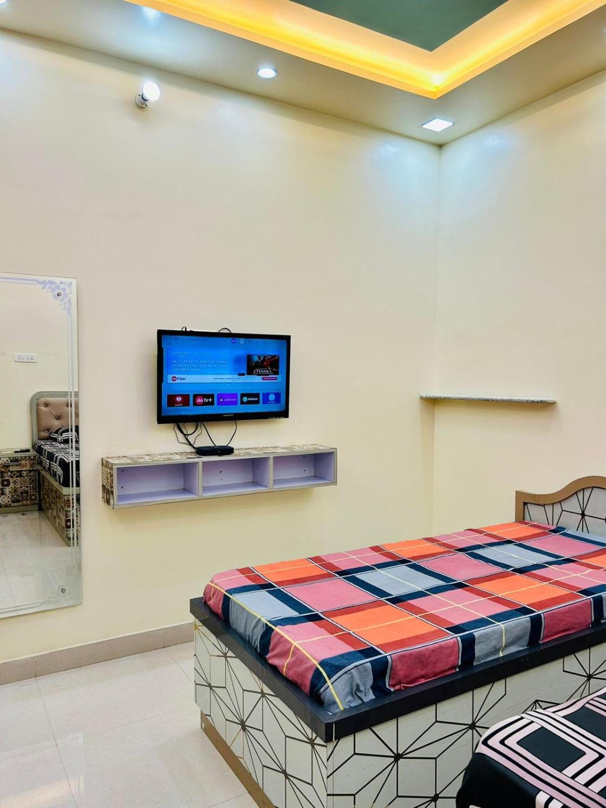 Smart Stays - Mmmut College - Gkp Airport Gorakhpur Zewnętrze zdjęcie