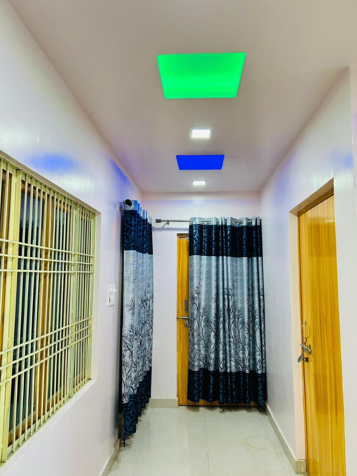 Smart Stays - Mmmut College - Gkp Airport Gorakhpur Zewnętrze zdjęcie