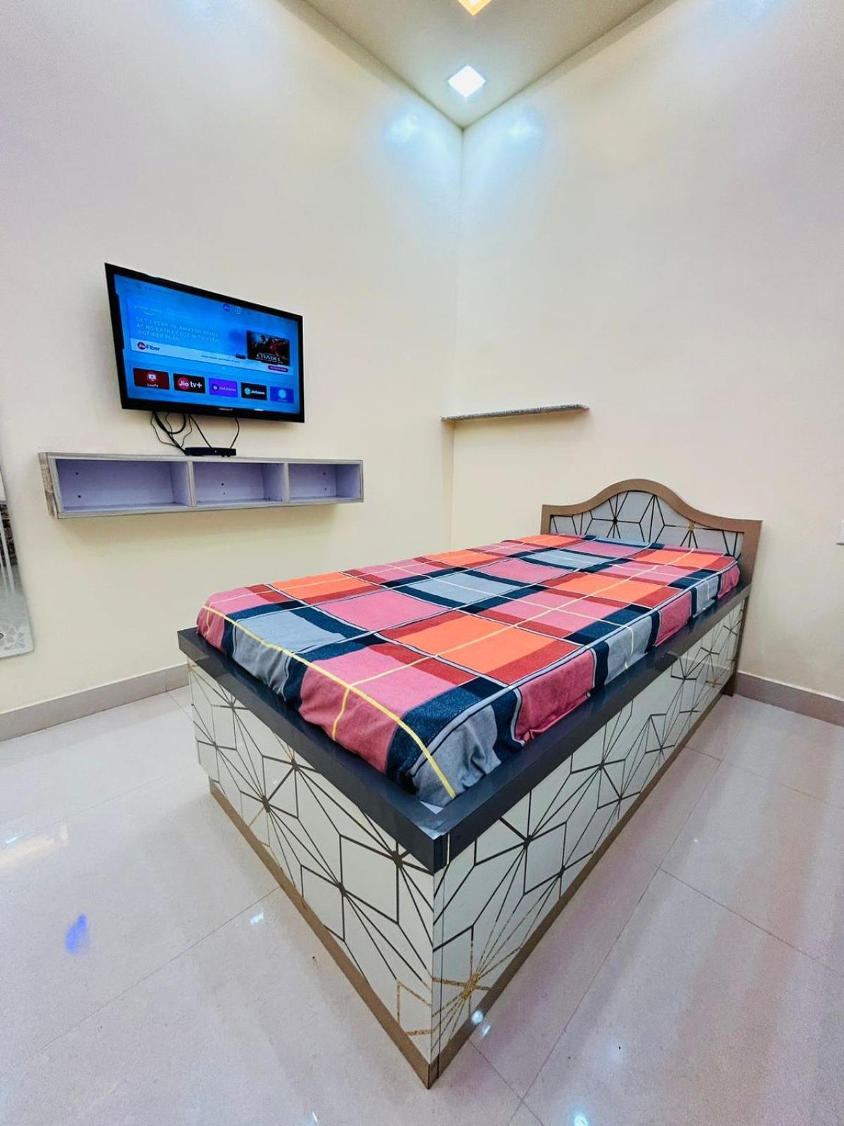 Smart Stays - Mmmut College - Gkp Airport Gorakhpur Zewnętrze zdjęcie